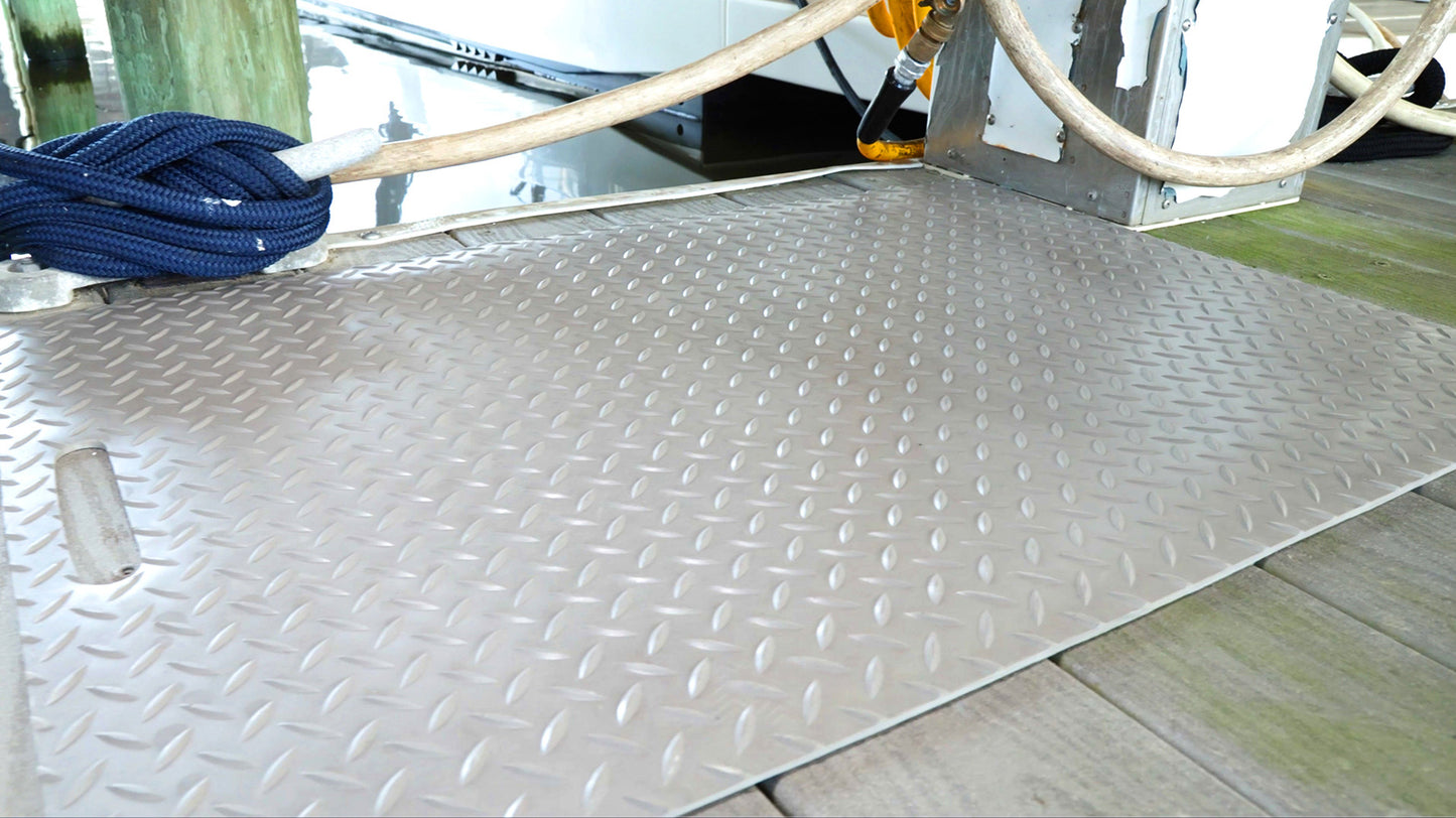 Boat Dock Safety Mat™